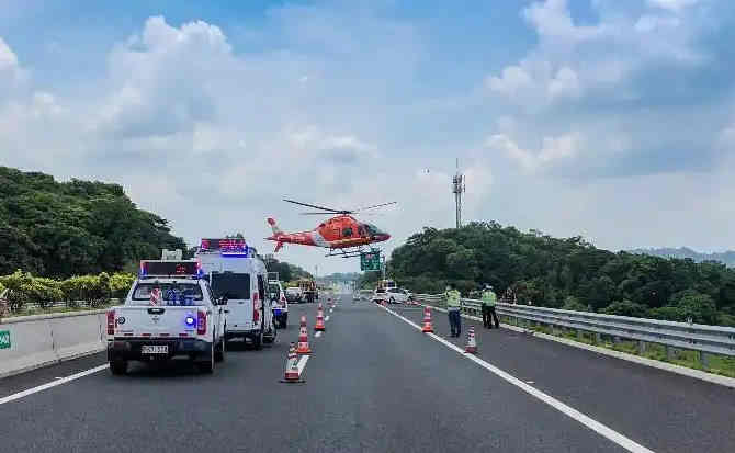 秀屿区高速公路汽车救援案例